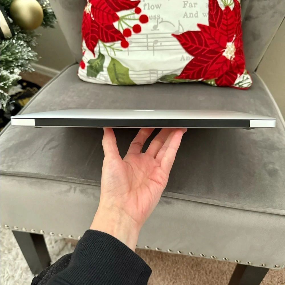 MacBook Air 13-inch